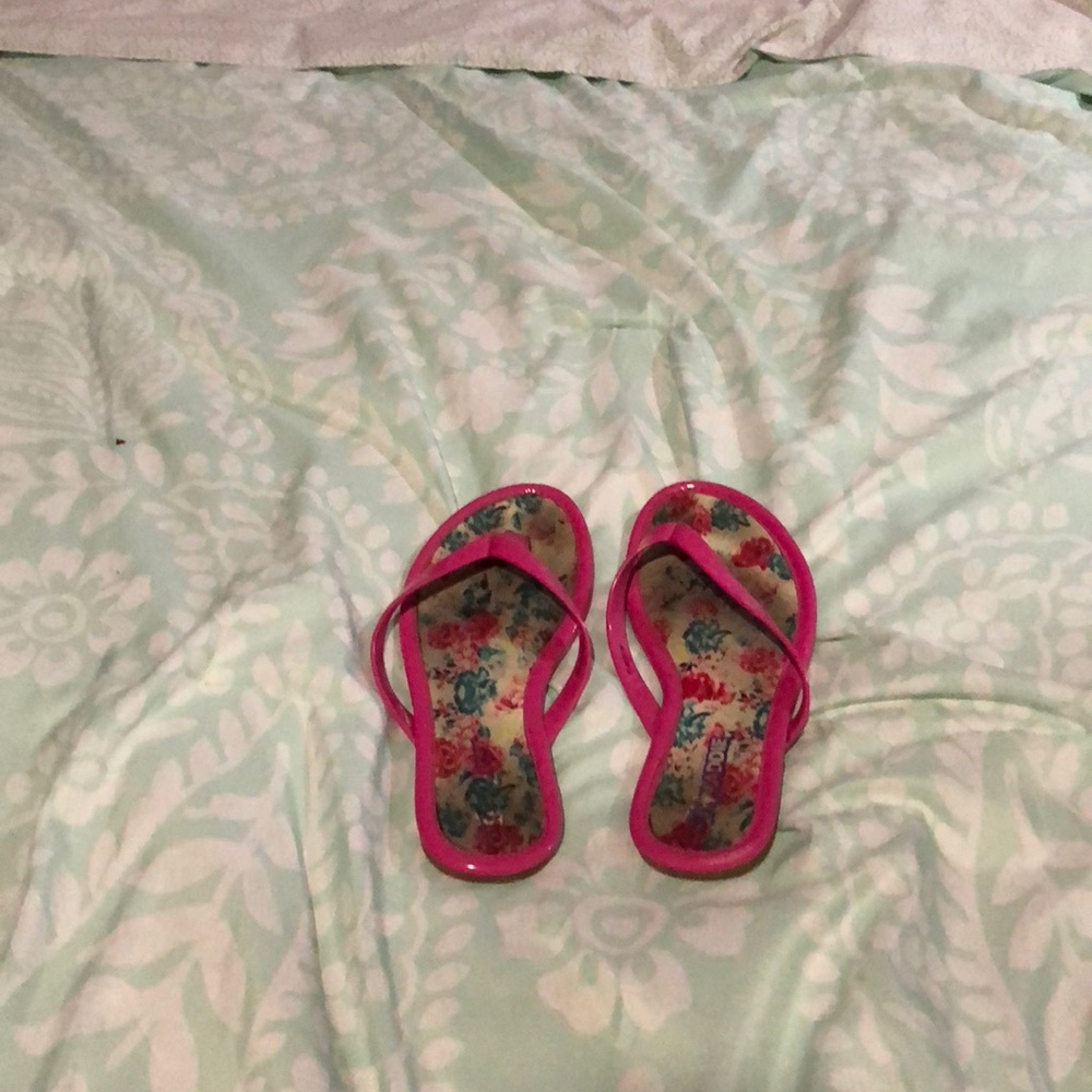 Flip flops